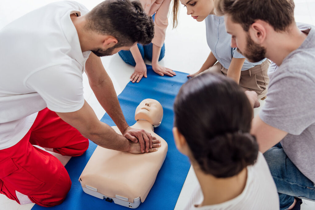 Prioritise Safety with Expert Health and Safety Training at Newlands Training 4 Prioritise Safety with Expert Health and Safety Training